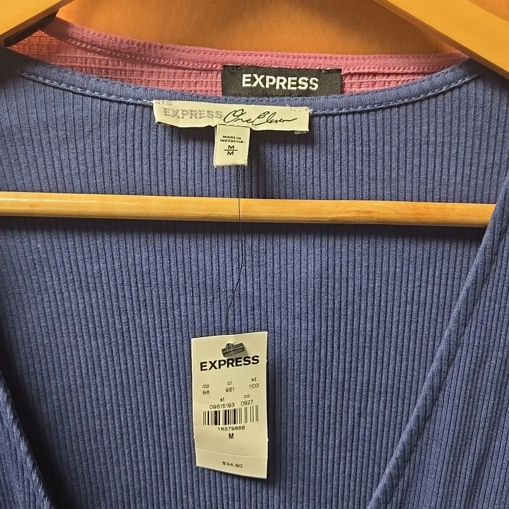2 Express Shirts - Picture 6 of 12